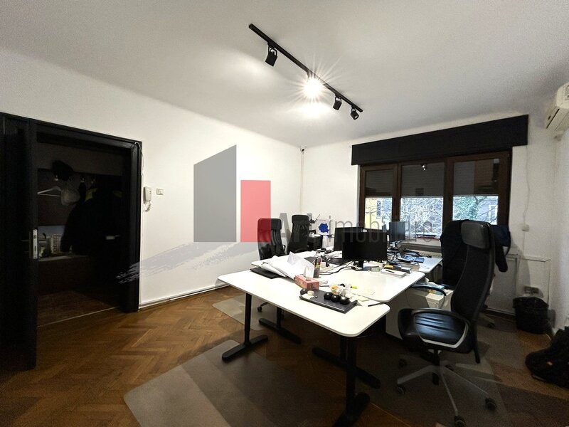 Barbu Delavrancea, Kiseleff, apartament in vila cu curte si parcare.