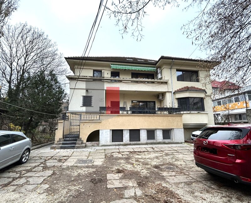 Barbu Delavrancea, Kiseleff, apartament in vila cu curte si parcare.